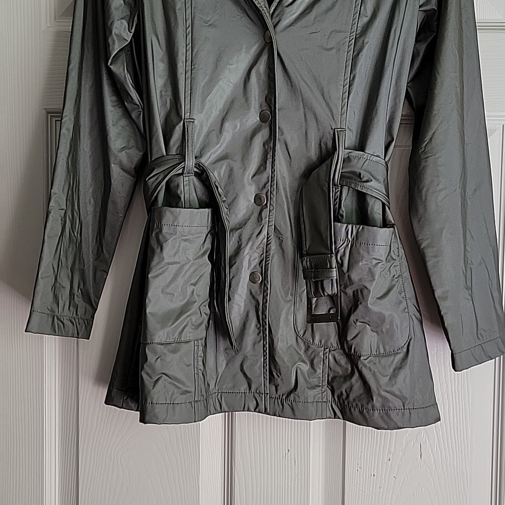 Voice Women’s Coat - Picture 2 of 11